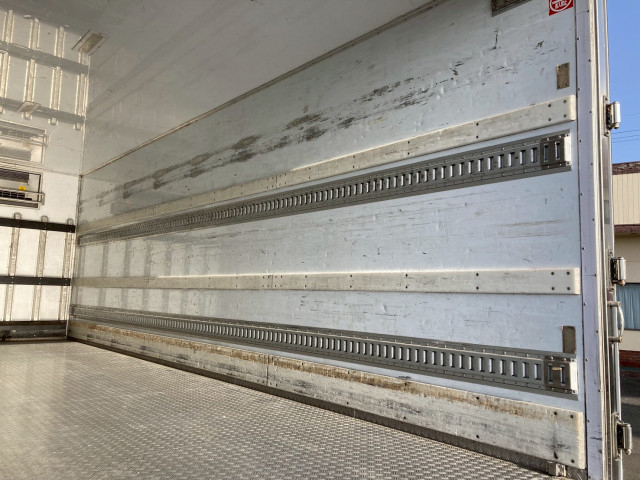 日野 レンジャー 中型 冷蔵冷凍バン TKG-FC7JKAA(97878) 17枚目