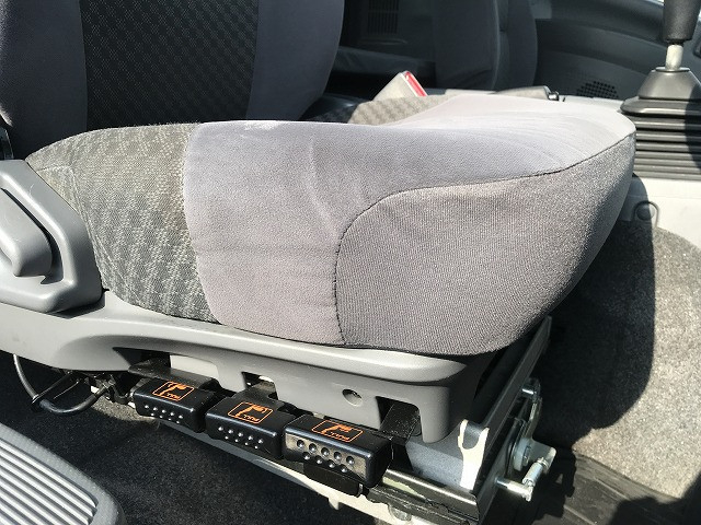 いすゞ フォワード 中型 Wキャブ TKG-FRR90S2(97876) 42枚目