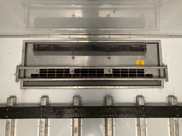 日野 レンジャー 中型 冷蔵冷凍バン TKG-FC7JKAA(97878) 19枚目