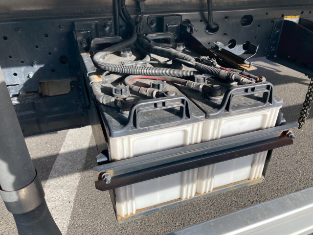 日野 レンジャー 中型 冷蔵冷凍バン TKG-FC7JKAA(97878) 25枚目