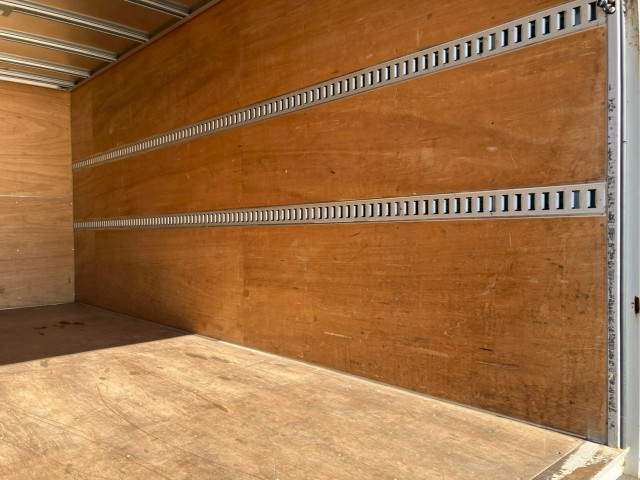 いすゞ エルフ 小型 バン TRG-NPR85AN(97879) 15枚目