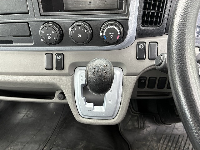 三菱ふそう キャンター 小型 平ボディ TPG-FBA20(97881) 32枚目