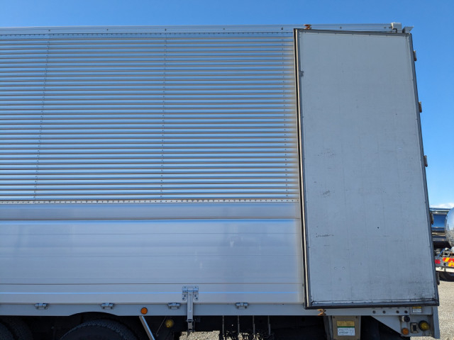 日野 プロフィア 大型 ウィング QPG-FW1EXEG(97883) 19枚目