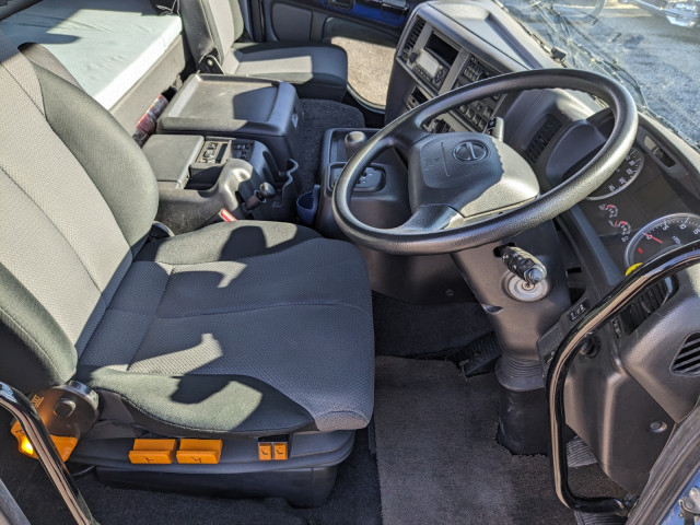 日野 プロフィア 大型 ウィング QPG-FW1EXEG(97883) 34枚目