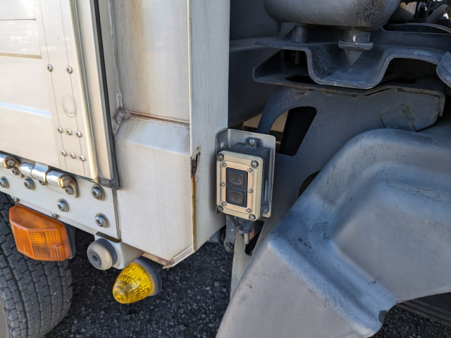 日野 プロフィア 大型 ウィング QPG-FW1EXEG(97883) 48枚目