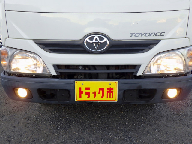 トヨタ トヨエース 小型 バン TKG-XZC605V(97885) 43枚目