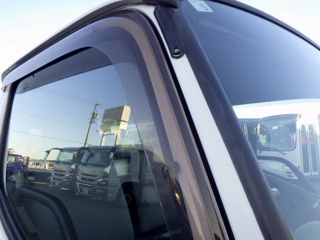 トヨタ トヨエース 小型 バン TKG-XZC605V(97885) 44枚目