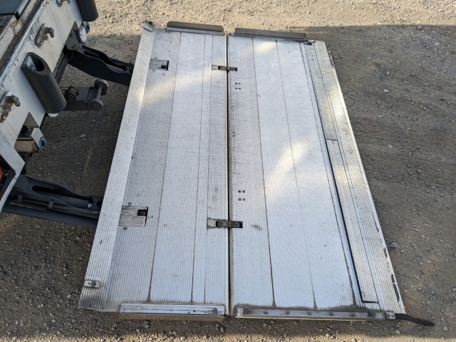 三菱ふそう スーパーグレート 大型 ウィング QPG-FS64VZ(97887) 11枚目