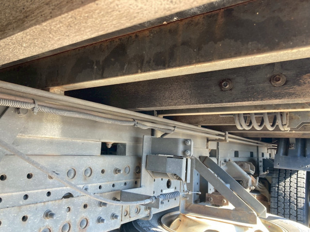 三菱ふそう キャンター 小型 平ボディ（クレーン付） TKG-FEB90(97888) 21枚目