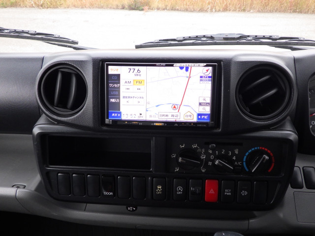 トヨタ ダイナ 小型 バン TKG-XZC605(97890) 9枚目