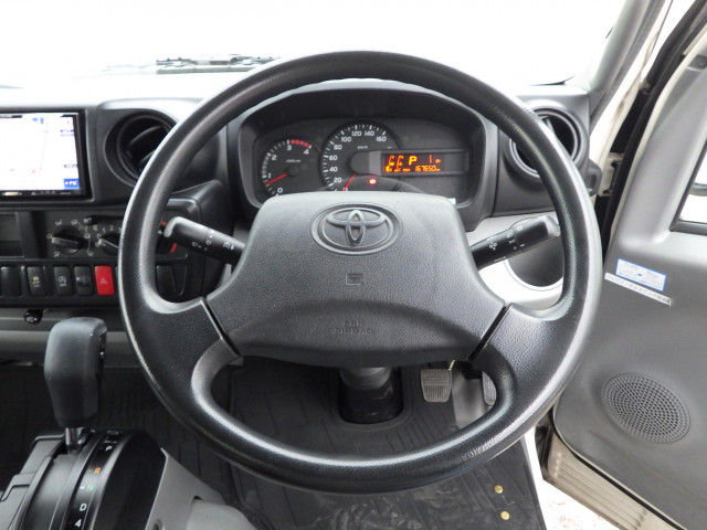 トヨタ ダイナ 小型 バン TKG-XZC605(97890) 14枚目