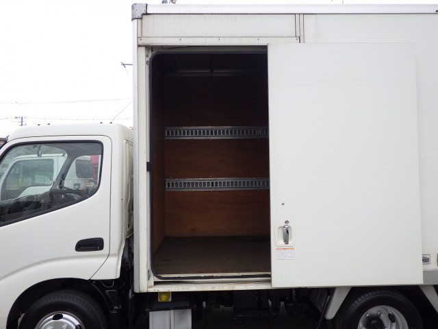 トヨタ ダイナ 小型 バン TKG-XZC605(97890) 28枚目