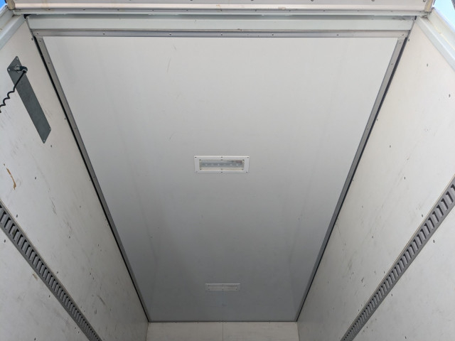 三菱ふそう キャンター 小型 バン TKG-FEB50(97891) 15枚目