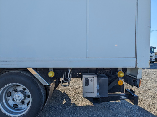 三菱ふそう キャンター 小型 バン TKG-FEB50(97891) 22枚目