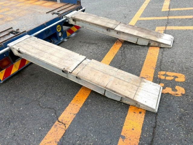 三菱ふそう ファイター 増トン Translation missing: ja.item.body_keijou_enum.body_keijou_carrier_other QDG-FQ62F(97893) 10枚目