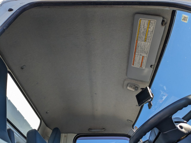 三菱ふそう キャンター 小型 バン TKG-FEB50(97891) 34枚目