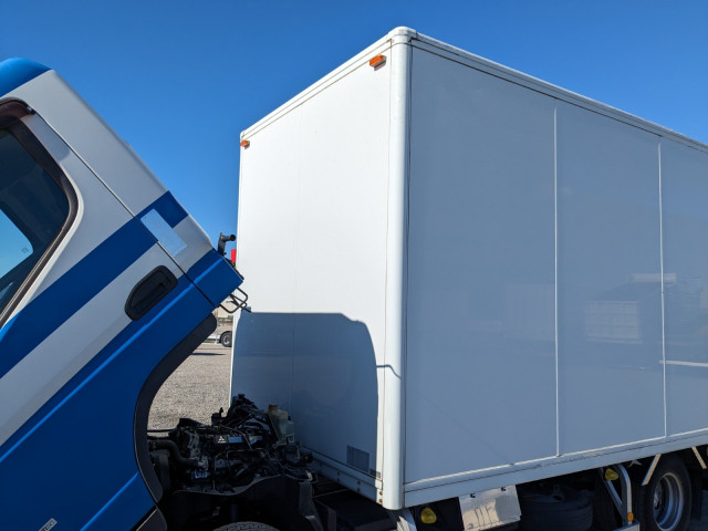 三菱ふそう キャンター 小型 バン TKG-FEB50(97891) 40枚目