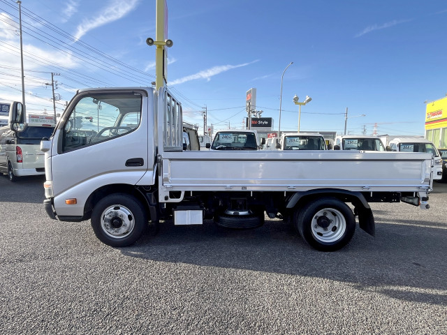 トヨタ ダイナ 小型 平ボディ TKG-XZC600(97894) 3枚目