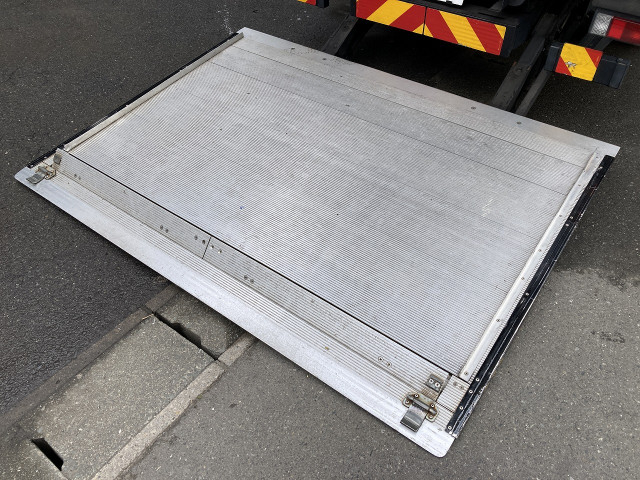 三菱ふそう キャンター 小型 バン TKG-FEB50(97895) 5枚目