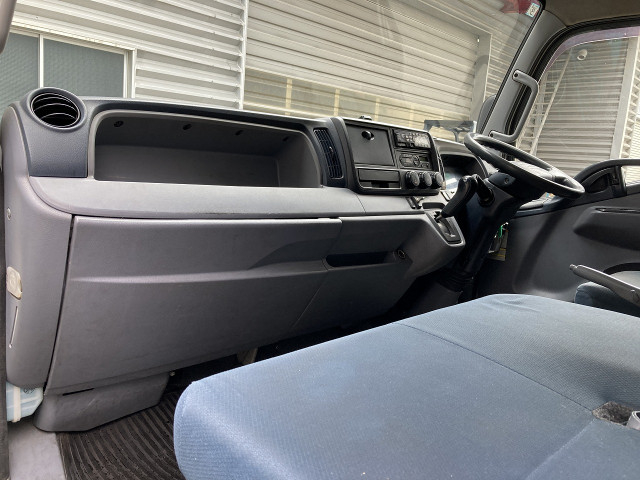 三菱ふそう キャンター 小型 バン TKG-FEB50(97895) 19枚目