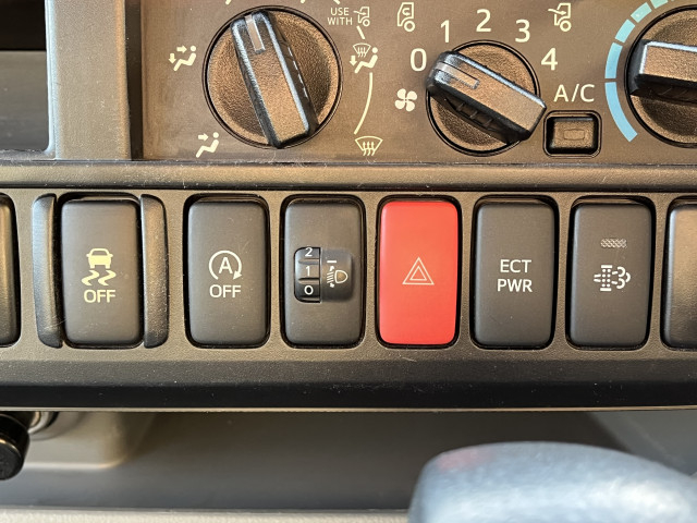 トヨタ ダイナ 小型 平ボディ TKG-XZC600(97894) 21枚目