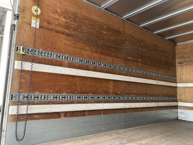 三菱ふそう キャンター 小型 バン TKG-FEB50(97895) 22枚目