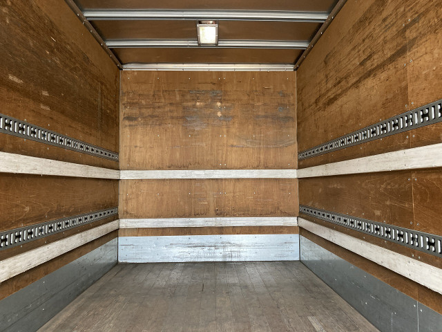 三菱ふそう キャンター 小型 バン TKG-FEB50(97895) 26枚目