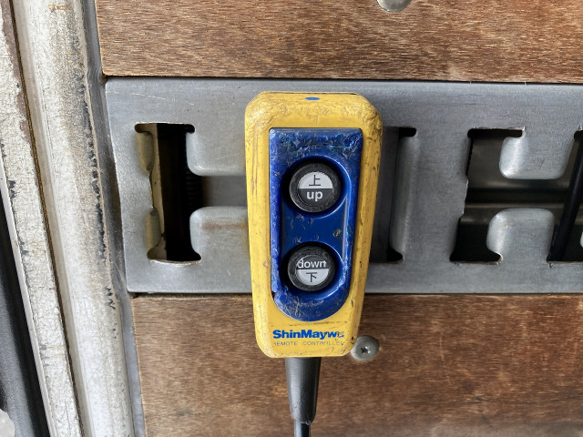 三菱ふそう キャンター 小型 バン TKG-FEB50(97895) 28枚目