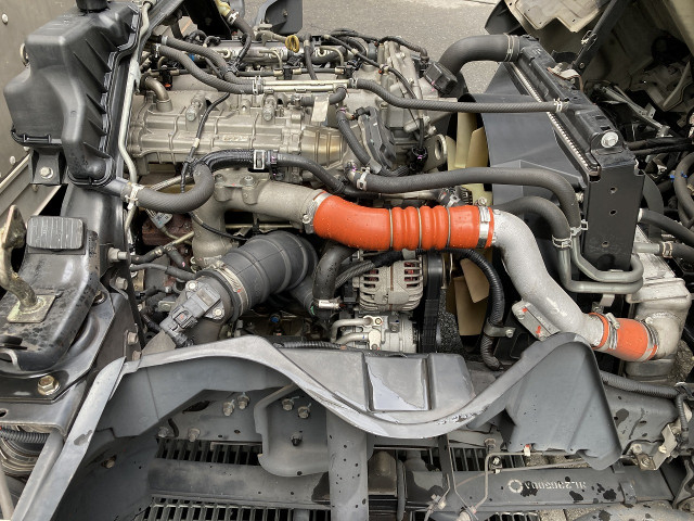 三菱ふそう キャンター 小型 バン TKG-FEB50(97895) 32枚目