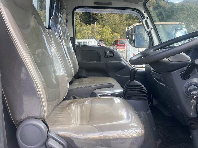 いすゞ エルフ 小型 平ボディ TRG-NJR85A(97897) 26枚目