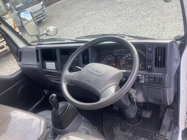 いすゞ エルフ 小型 平ボディ TRG-NJR85A(97897) 28枚目