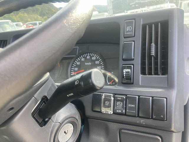 いすゞ エルフ 小型 平ボディ TRG-NJR85A(97897) 33枚目