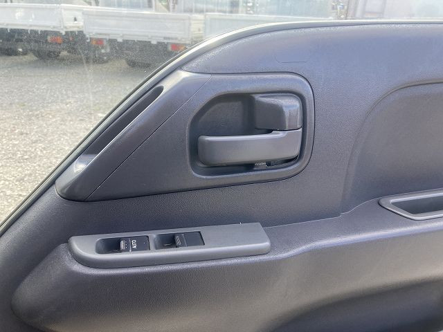 いすゞ エルフ 小型 平ボディ TRG-NJR85A(97897) 34枚目