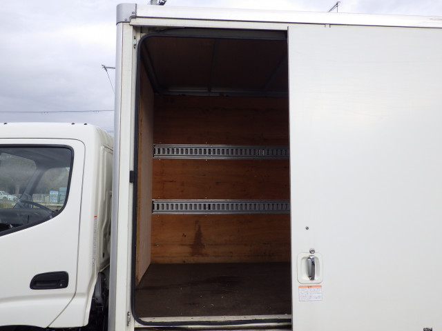 トヨタ ダイナ 小型 バン TKG-XZU605(97899) 26枚目