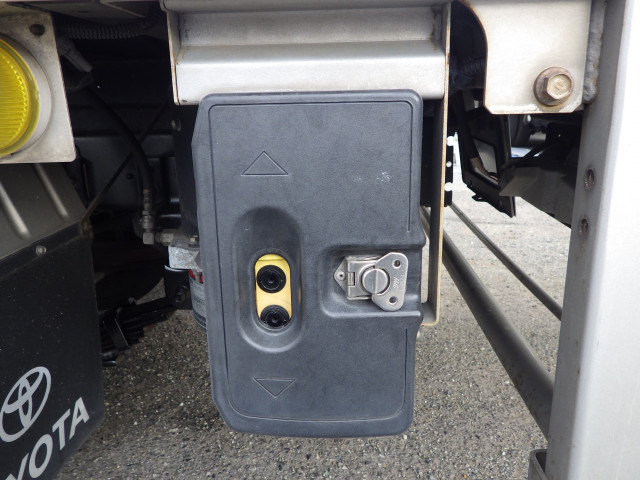 トヨタ ダイナ 小型 バン TKG-XZU605(97899) 29枚目