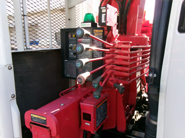 三菱ふそう ファイター 増トン 平ボディ（クレーン付） TKG-FK62FY(97900) 24枚目