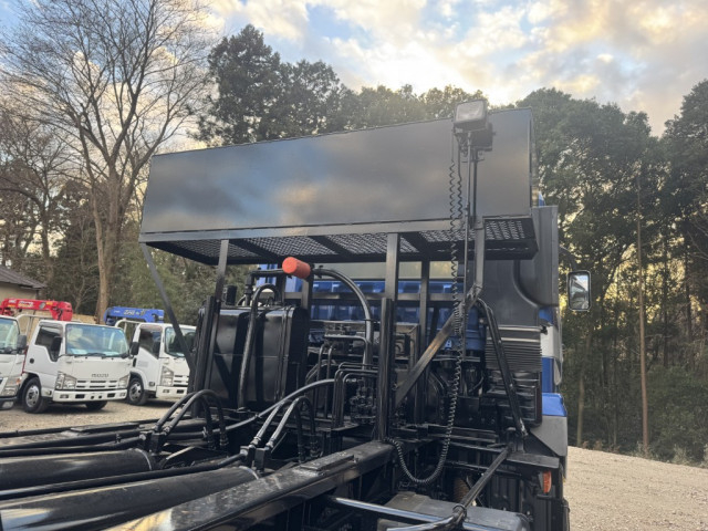 三菱ふそう スーパーグレート 大型 コンテナ専用車 QPG-FV60VY(97902) 15枚目