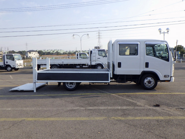 いすゞ エルフ 小型 Wキャブ TPG-NMS85AN(97903) 8枚目