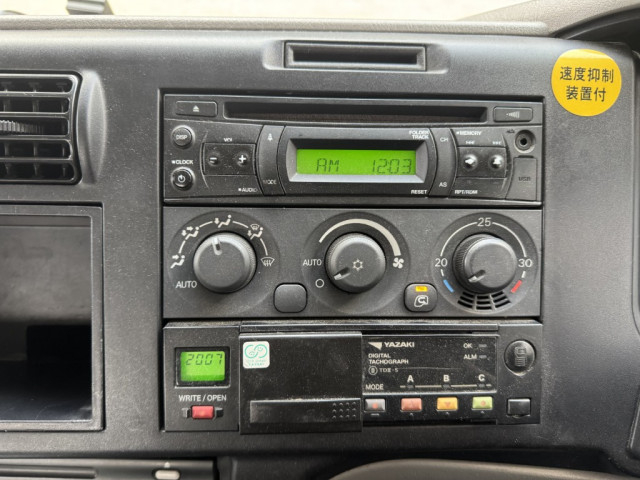 三菱ふそう スーパーグレート 大型 コンテナ専用車 QPG-FV60VY(97902) 27枚目