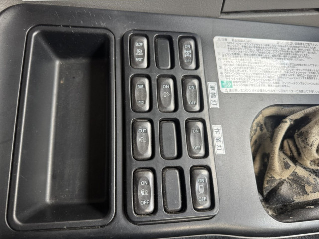 三菱ふそう スーパーグレート 大型 コンテナ専用車 QPG-FV60VY(97902) 29枚目