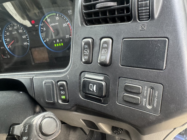 三菱ふそう スーパーグレート 大型 コンテナ専用車 QPG-FV60VY(97902) 31枚目