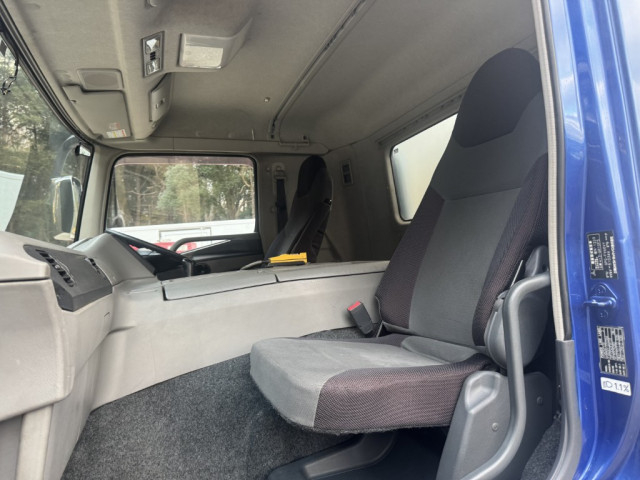 三菱ふそう スーパーグレート 大型 コンテナ専用車 QPG-FV60VY(97902) 33枚目