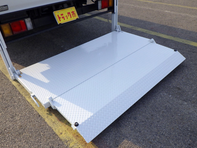 いすゞ エルフ 小型 Wキャブ TPG-NMS85AN(97903) 42枚目