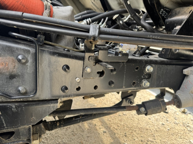 いすゞ エルフ 小型 平ボディ TRG-NLR85AR(97905) 14枚目