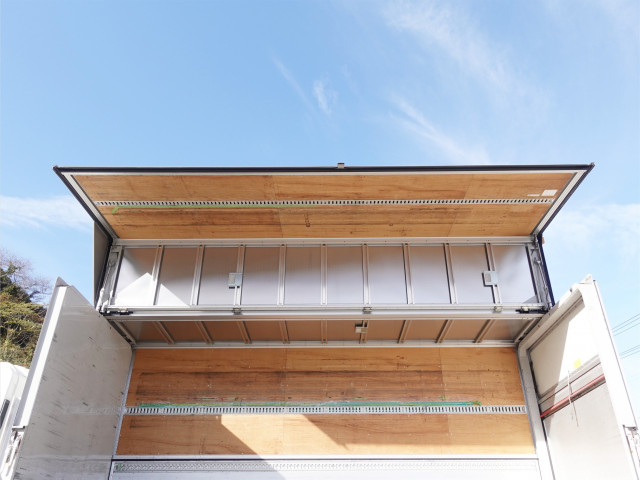 いすゞ フォワード 中型 ウィング TKG-FRR90S2(97907) 15枚目