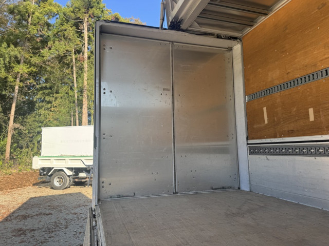 日野 レンジャー 中型 ウィング TKG-FD9JLAA(97909) 17枚目