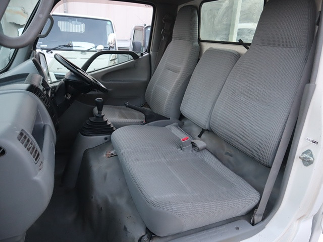 トヨタ トヨエース 小型 平ボディ ABF-TRY230(97908) 33枚目