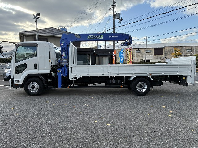 いすゞ フォワード 中型 平ボディ（クレーン付） TKG-FRR90S2(97911) 4枚目