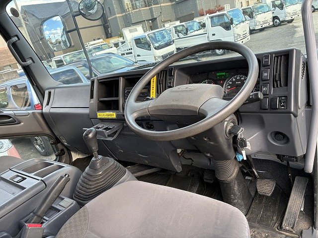 いすゞ フォワード 中型 平ボディ（クレーン付） TKG-FRR90S2(97911) 35枚目