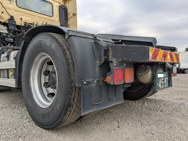 日野 プロフィア 大型 トラクタ QPG-SH1EDDG(97914) 8枚目